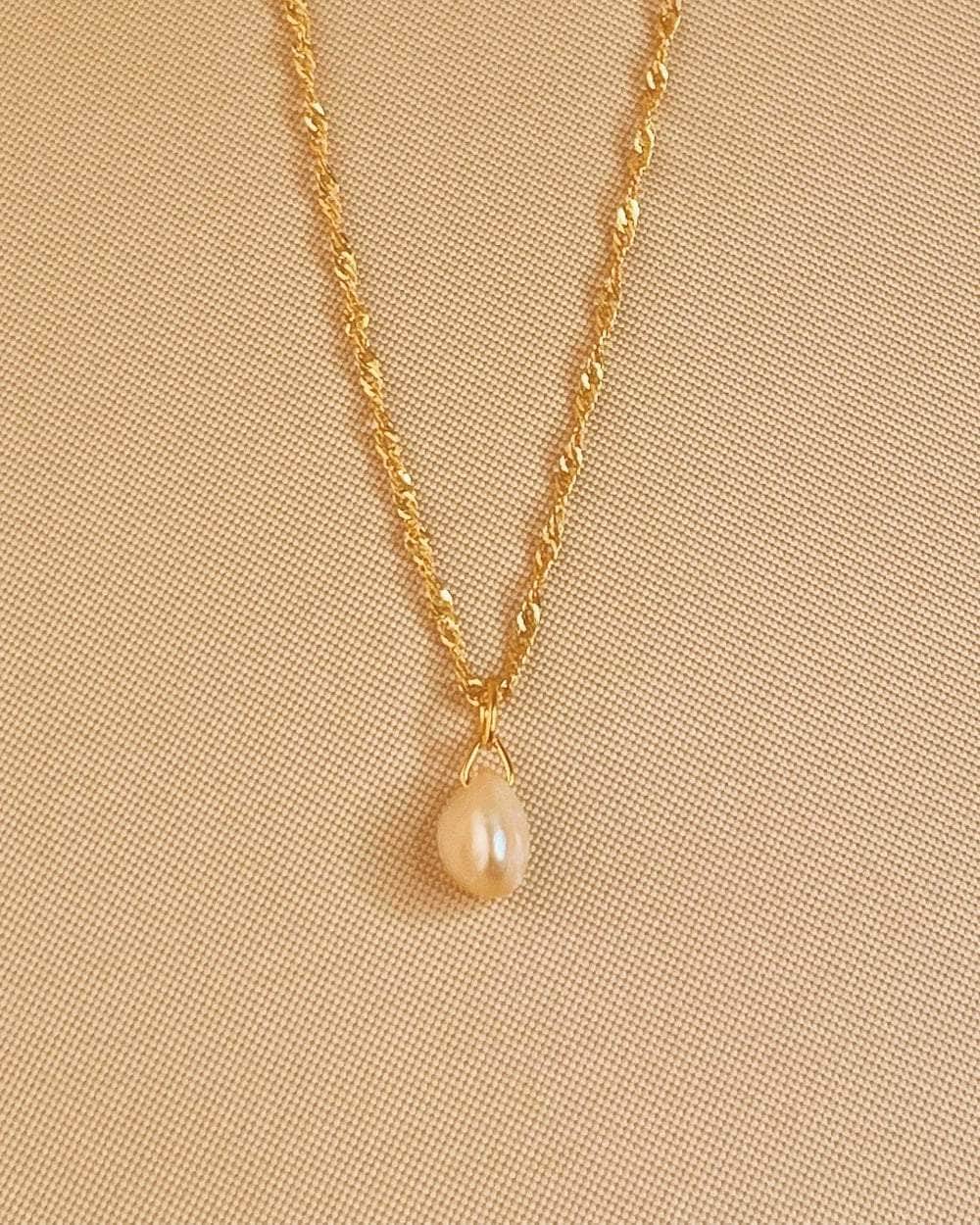 So Dainty Co. Necklaces Angela Pearl Gold Necklace Gold Plated 925 Sterling Silver Jewelry
