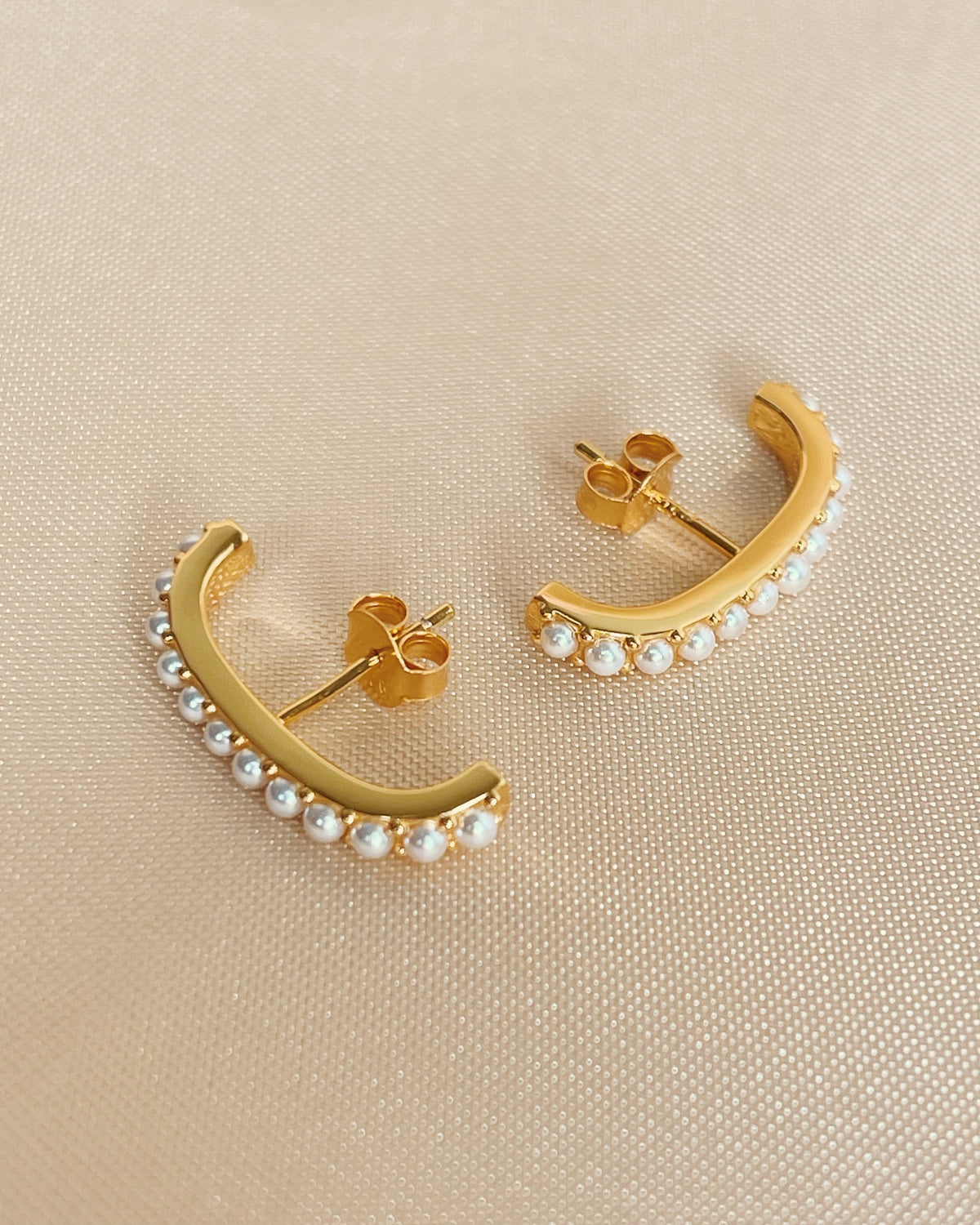 Amelia Pearl Paved Suspender Earrings