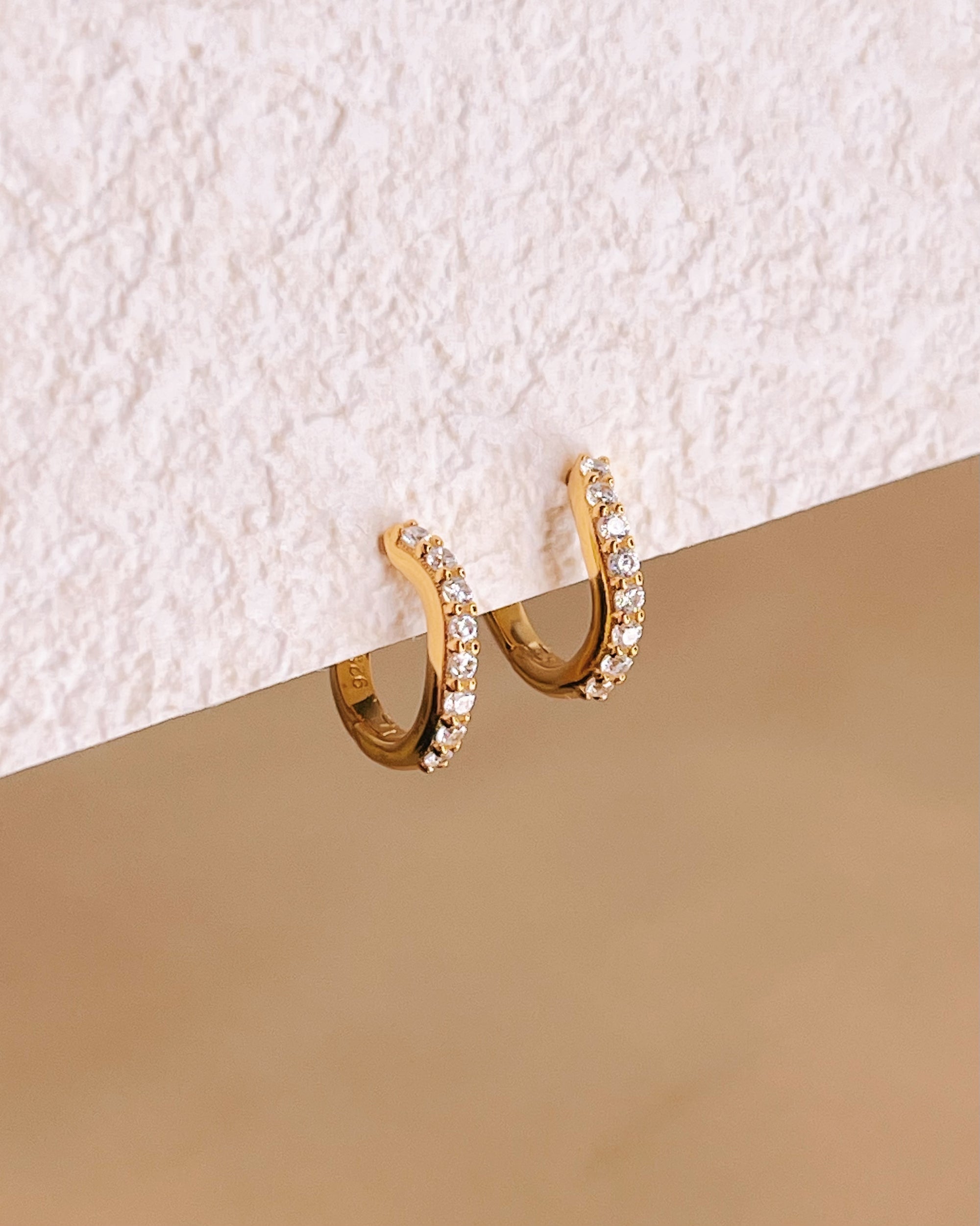 Vivien Wave Design Zircon Paved Huggie Hoop Earrings