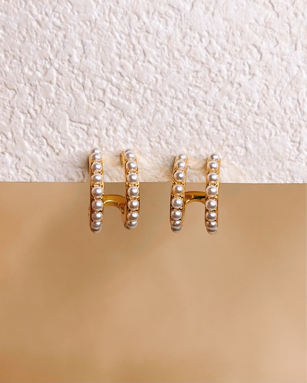 Audrey Imitation (Shell) Pearl Paved Double Layer Pseudo Stack illusion Huggie Hoop Earrings