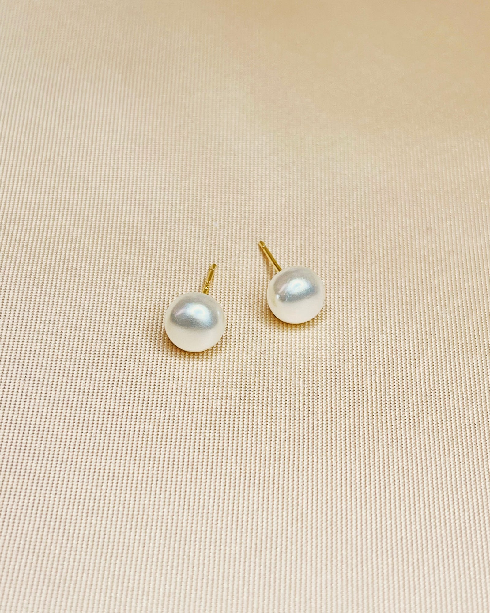 Danielle Freshwater Pearl Gold Studs