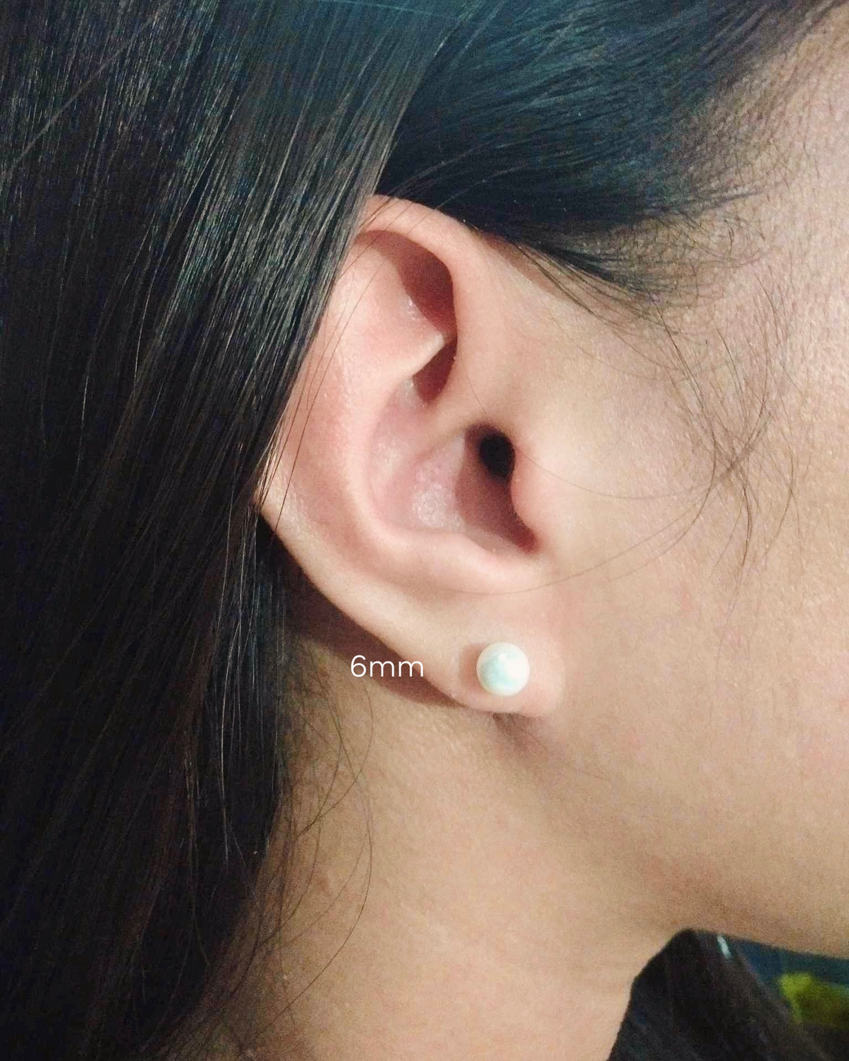 Sydney Shell Pearl Gold Studs