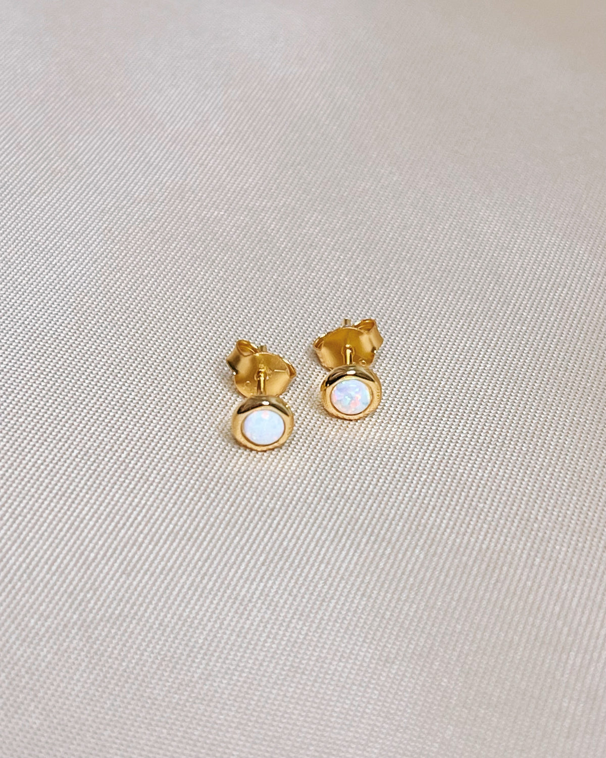 Aurelia Opal Gold Huggies