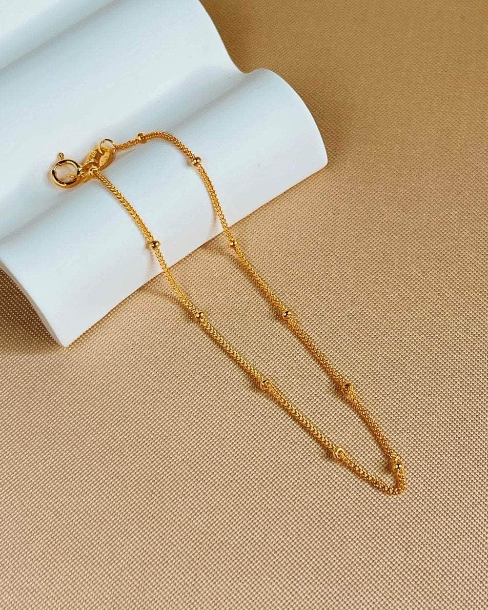 Gold Bracelets for Woman, Dainty Gold Bracelet, Chain Bracelet, Simple  Jewelry, Gift for Her, Stacking Bracelets, Tarnish Resistant Bracelet 