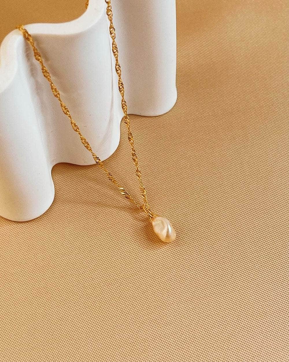 So Dainty Co. Necklaces Angela Pearl Gold Necklace Gold Plated 925 Sterling Silver Jewelry