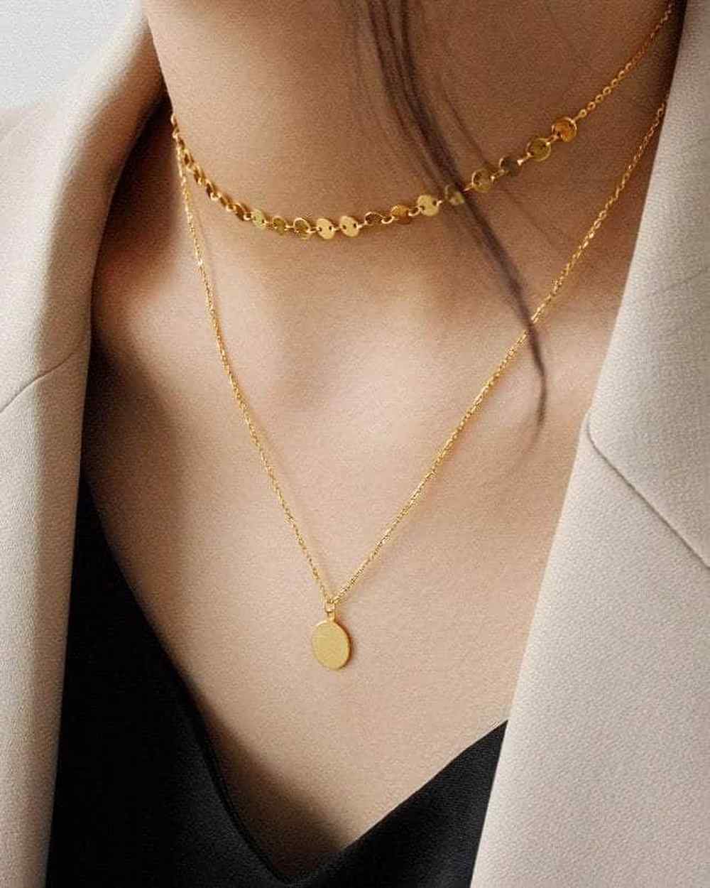18K Gold Plated Stainless Steel Locket Minimalist Hollow Chain Necklac –  Nei-Nova Jewelry