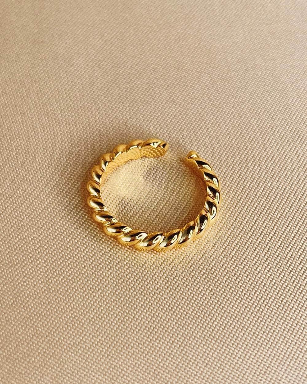 So Dainty Co. Rings Madison Gold Ring Gold Plated 925 Sterling Silver Jewelry