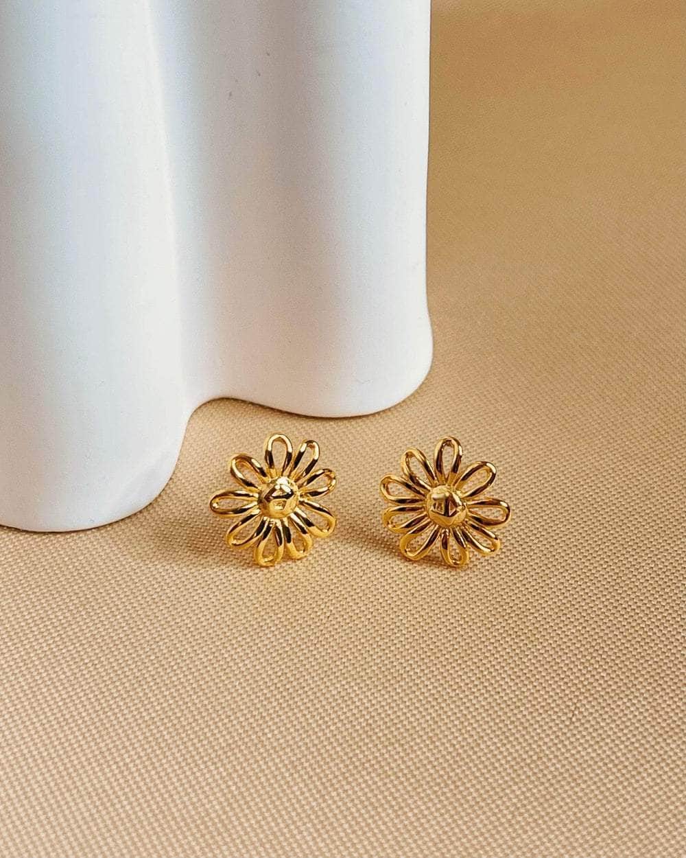 So Dainty Co. Studs Venus Gold Studs Gold Plated 925 Sterling Silver Jewelry